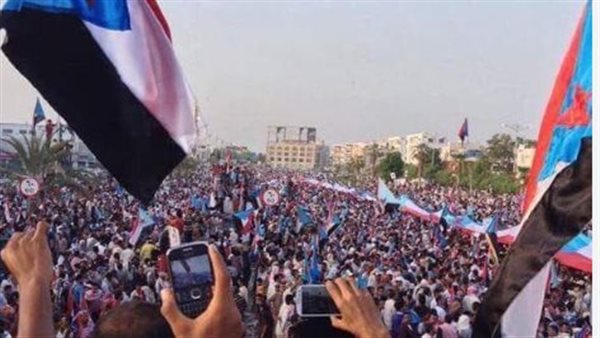 8 سنوات على تأسيس المجلس الانتقالي.. كيف تحرص قياداته على استعادة الدولة الجنوبية؟