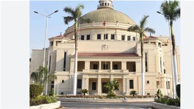  كليات جامعة القاهرة تواصل تنظيم ماراثون امتحانات نهاية العام الجامعى 2024 / 2025 