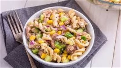 طريقة عمل سلطة المكرونة بالتونة والمايونيز.. وجبة خفيفة بمذاق لا يقاوم