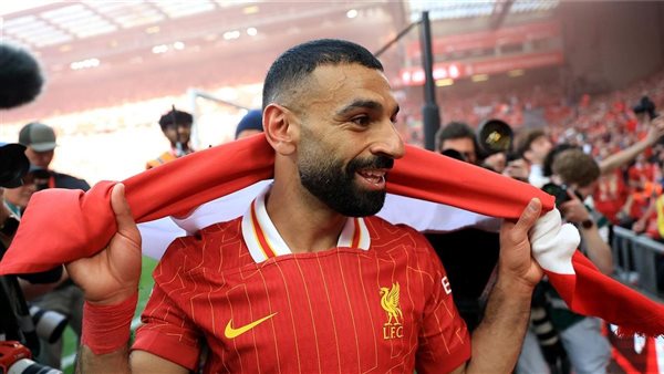 محمد صلاح ينضم لقائمة استثنائية بعد حصد جائزة أفضل لاعب بالدوري الإنجليزي