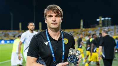 رسميا.. الوصل الإماراتي يعلن رحيل مدربه ميلوييفيتش