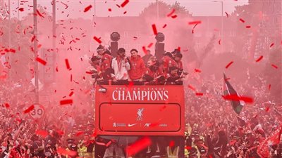 نادي ليفربول يصدر بيانا بشأن حادث موكب التتويج بـ الدوري الإنجليزي
