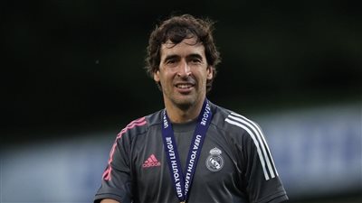 رسميا.. ريال مدريد يعلن رحيل راؤول عن تدريب فريق الشباب