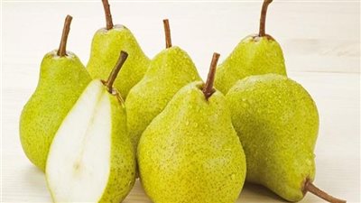 فوائد الكمثرى الصحية.. فاكهة تحمي قلبك