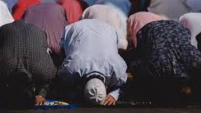 هل يجوز ترك صلاة الجمعة بسبب صلاة العيد Eid ؟