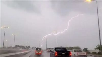 بدايةً من الغد حتى الجمعة.. سيول بالسعودية والدفاع المدني يحذر