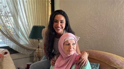 أول تعليق من آية سماحة بعد الصلح مع مشيرة إسماعيل