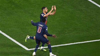 العربي الثالث.. أشرف حكيمي يسجل ويكتب تاريخ جديد بدوري الأبطال