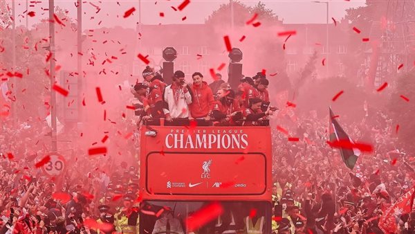 نادي ليفربول يصدر بيانا بشأن حادث موكب التتويج بـ الدوري الإنجليزي نادي ليفربول يصدر بيانا بشأن حادث موكب التتويج بـ الدوري الإنجليزي