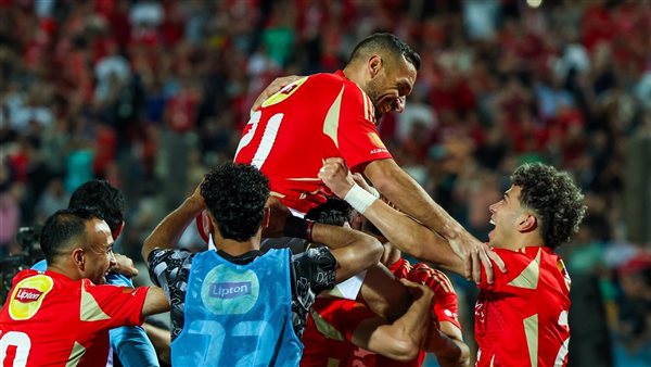 الأهلي يتوج بلقب الدوري المصري للمرة 45 في تاريخه