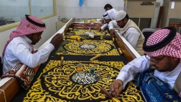مراحل صنع كسوة الكعبة المشرفة مراحل صنع كسوة الكعبة المشرفة