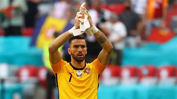 رسميا.. العين الإماراتي يعلن تعاقده مع الدولي البرتغالي روي باتريسيو رسميا.. العين الإماراتي يعلن تعاقده مع الدولي البرتغالي روي باتريسيو