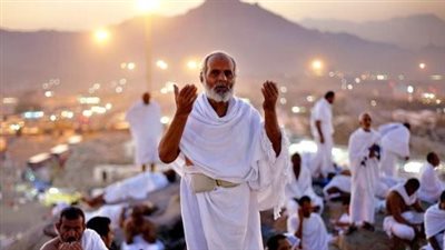 السعودية تمنع التصوير ورفع الأعلام السياسية والمذهبية والهتافات بالمـشاعر المقدسة