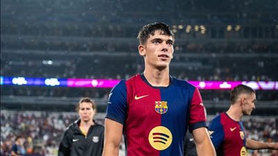 رسميا.. برشلونة يعلن رحيل أليكس فالي إلى كومو الإيطالي