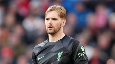 رسميا.. ليفربول يعلن رحيل حارسه إلى برينتفورد