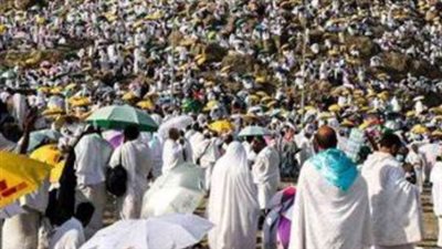 حكم صيام يوم عرفة لغير الحاج