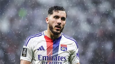 مانشستر سيتي يتوصل لاتفاق مع ريان شرقي.. ويرسل عرضه الأول لـ ليون