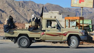 مواقع لتنظيم القاعدة الإرهابي تتعرض لضربات جوية مكثفة بجنوب اليمن