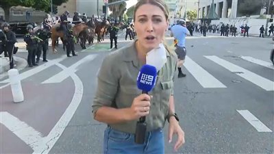 رئيس وزراء أستراليا يدين إطلاق النار على مراسلة خلال احتجاجات لوس أنجلوس