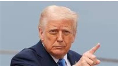 ترامب يعرب عن أمله أن يتم القضاء على برنامج إيران النووي دون تدخل أمريكي