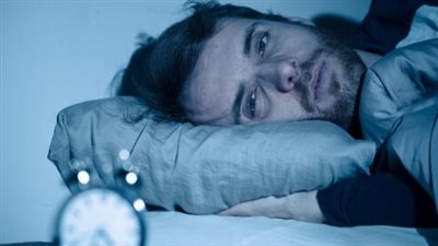 علاج الأرق في البيت بأساليب فعالة.. 10 طرق طبيعية للنوم العميق