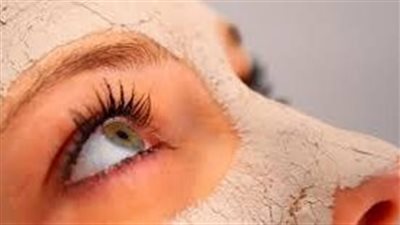 7 طرق لعلاج الرؤوس السوداء طبيعيا في المنزل.. جربيها حالا