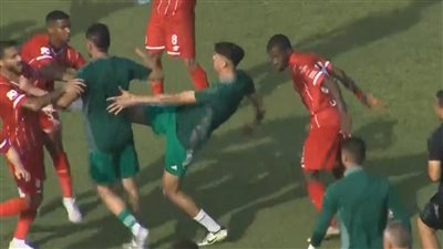 فوضى واشتباكات وإطلاق نار في مباراة الاتحاد وأهلي طرابلس بالدوري الليبي