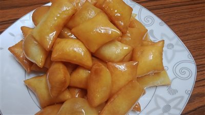 طريقة عمل البغاشة.. الحلوى الشرقية ذات النكهة الذهبية