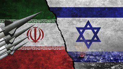 الحرس الثوري الإيراني يتوعد: لدينا مفاجآت بحرية وبرية وجوية مع استمرار الحرب