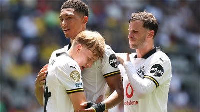 غرائب مونديال الأندية.. بدلاء دورتموند يغادرون مقاعد الاحتياط ويتابعون اللقاء عبر التلفاز