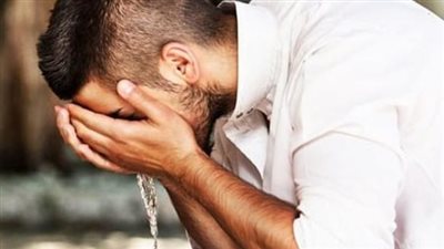 هل يجوز الوضوء بماء البحر؟