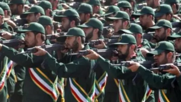 السفن الأمريكية ستلقى مصير القواعد العسكرية بالمنطقة