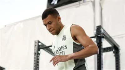 بسبب مرضه.. صور مقلقة لـ كيليان مبابي بعد فقدان وزنه