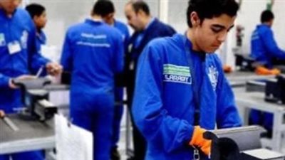 مزايا الالتحاق بمدارس التكنولوجيا التطبيقية 2025