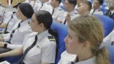 طريقة التقديم في مدرسة الطيران.. والشروط 