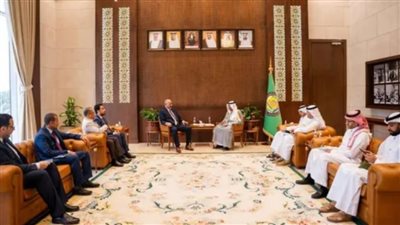 الزُبيدي يواصل اجتماعاته المهمة مع الأطراف الفاعلة لا سيما على الصيد الإقليمي بما يعزز تحالفات الجنوب