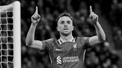 مات محترقًا بعد زفافه.. تفاصيل وفاة دييجو جوتا لاعب ليفربول (صور)