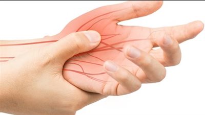 أعراض الروماتيزم وكيفية علاجه.. 7 علامات مؤلمة