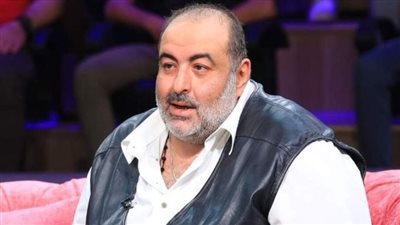 بصمة خاصة في الدراما التلفزيونية.. وفاة المخرج المصري سامح عبد العزيز عن 49 عامًا بعد صراع مع المرض