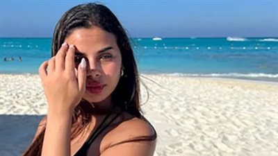 منة عرفة تتألق في أحدث ظهور على 