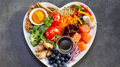 نظام غذائي صحي للقلب للوقاية من أمراض القلب والسيطرة عليها