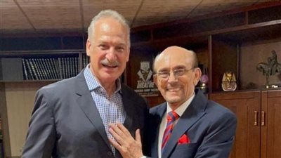 أول ظهور للمخرج عمر زهران بعد أزمة السجن: دعم للفن وعودة للحياة العامة