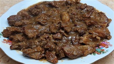 طريقة عمل اللحمة بالبصل كباب حلة 