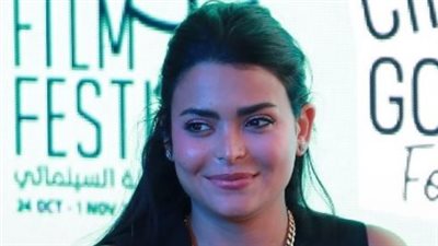 من هي أسماء جلال؟ مسيرتها الفنية وأبرز أعمالها السينمائية وردها القانوني على واقعة مصفف الشعر