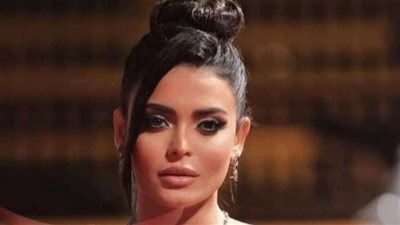 «تسريح شعرها حرام».. أزمة بين أسماء جلال ومصفف شعرها تتحول إلى قضية قانونية
