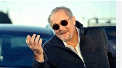 أهم أعمال محمود عبد العزيز وأبرز المحطات في مسيرته