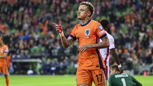 رسميا.. نابولي الإيطالي يعلن ضم الجناح الهولندي نوا لانج