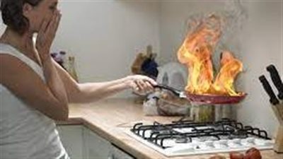 طرق الوقاية من حروق الزيت أثناء الطهي؟ 
