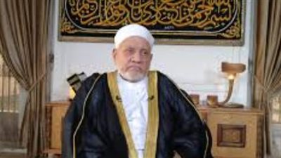 من هو الدكتور أحمد عمر هاشم؟.. السيرة الذاتية والحالة الصحية بعد تعرضه لوعكة مفاجئة