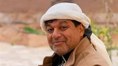 من هو خالد الزعاق؟.. خبير الأرصاد الذي يقرأ الفصول بعين العلم والتراث